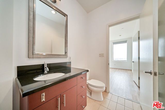 3810 Wilshire Boulevard 1708, Los Angeles, CA 90010