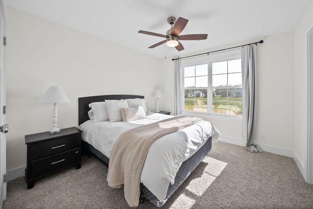 354 Frontier Dr, Clarksville, TN 37043
