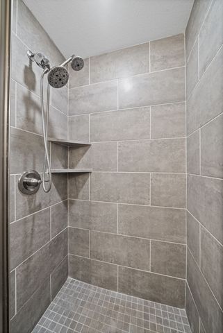 354 Frontier Dr, Clarksville, TN 37043