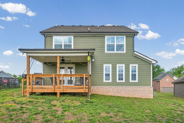 354 Frontier Dr, Clarksville, TN 37043
