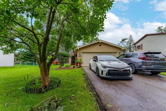 1032 Ashridge Lane, University Park, IL 60484