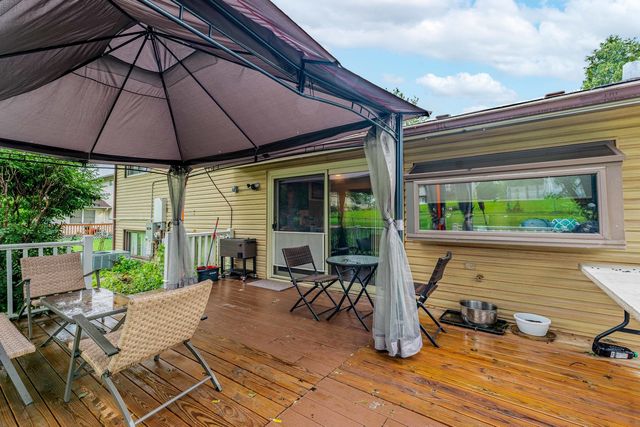 1032 Ashridge Lane, University Park, IL 60484