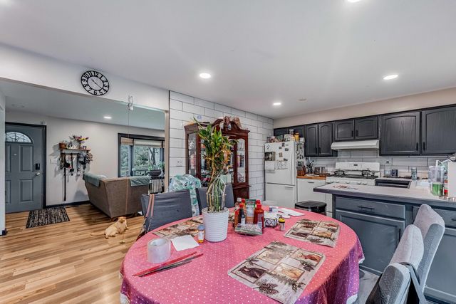 1032 Ashridge Lane, University Park, IL 60484