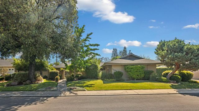 2406 Kenmore Ct, Modesto, CA 95350