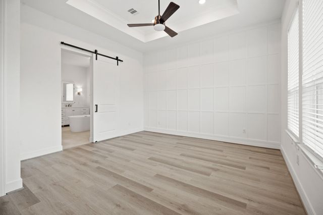 1801 S Wildflower Drive, Deer Park, TX 77536