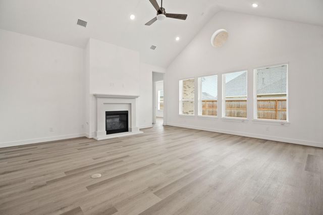 1801 S Wildflower Drive, Deer Park, TX 77536