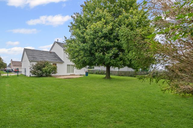 42 W Auburndale Avenue, Cortland, IL 60112