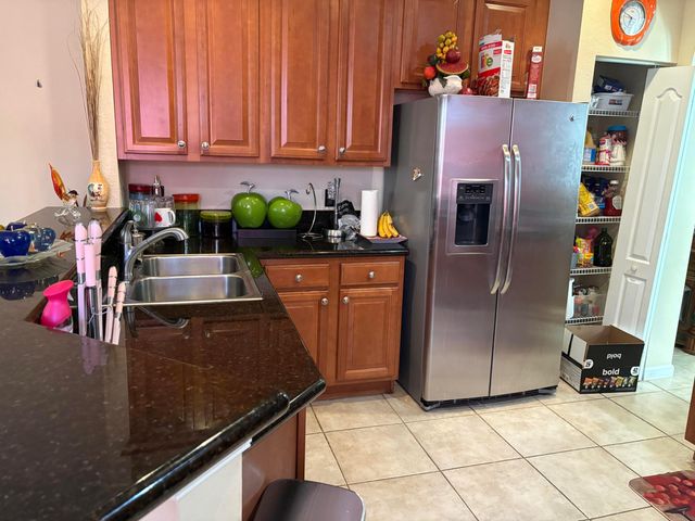 5719 Place Lake Drive, Fort Pierce, FL 34951