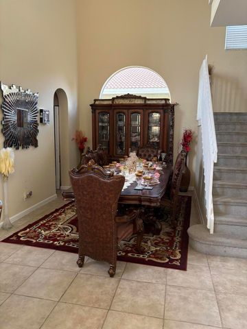 5719 Place Lake Drive, Fort Pierce, FL 34951