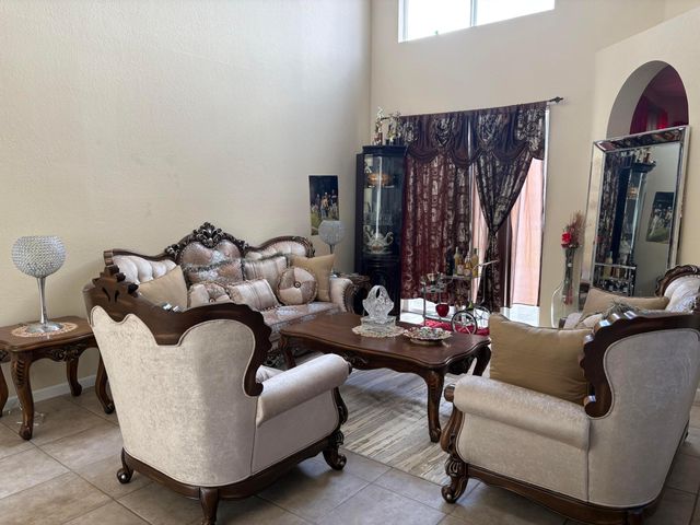 5719 Place Lake Drive, Fort Pierce, FL 34951