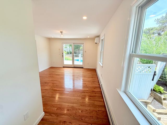 2 Tinys Way, Provincetown, MA 02657