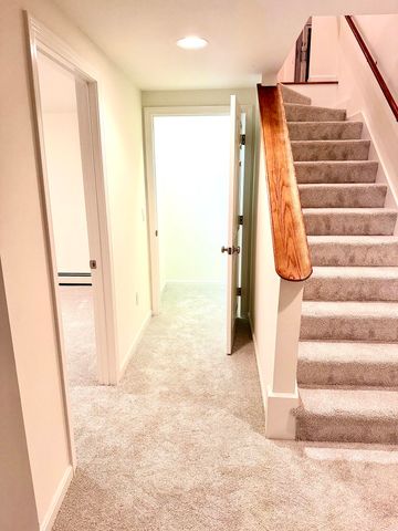 2 Tinys Way, Provincetown, MA 02657