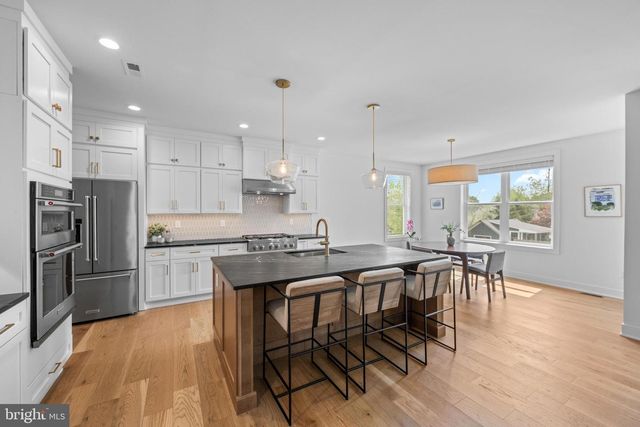 230 N RIDGE AVE, Ambler, PA 19002