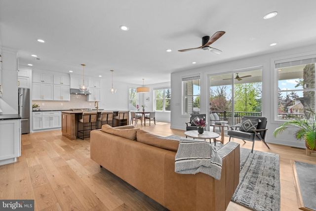 230 N RIDGE AVE, Ambler, PA 19002