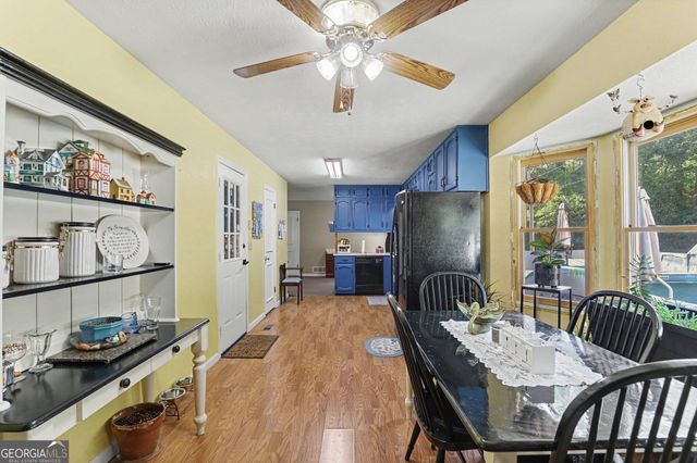 150 Aspen Lake Drive E, Newnan, GA 30263