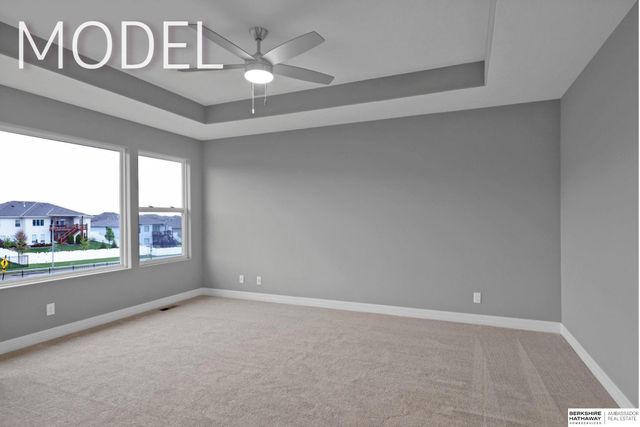 5419 N 190th Avenue, Elkhorn, NE 68022