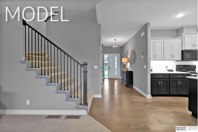 5419 N 190th Avenue, Elkhorn, NE 68022