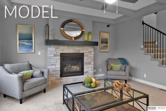 5419 N 190th Avenue, Elkhorn, NE 68022