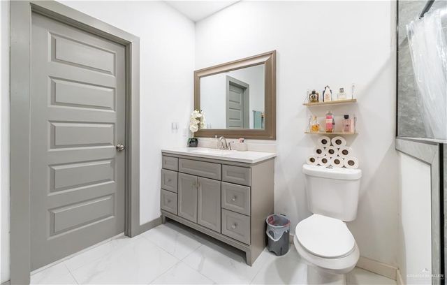 111 Easy Street, San Juan, TX 78589