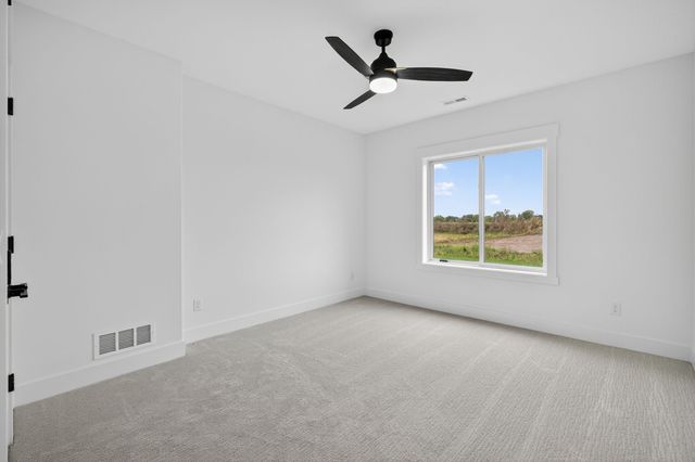 270 NW Montego Court, Waukee, IA 50263