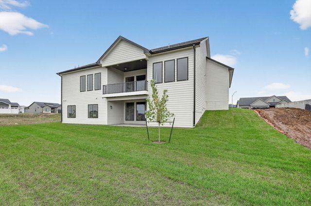 270 NW Montego Court, Waukee, IA 50263