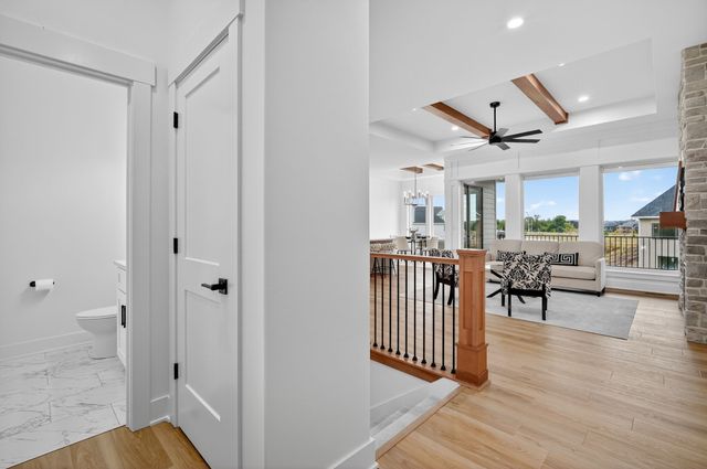 270 NW Montego Court, Waukee, IA 50263