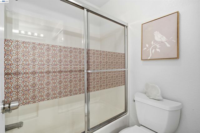 5245 Tacoma Cmn, Fremont, CA 94555