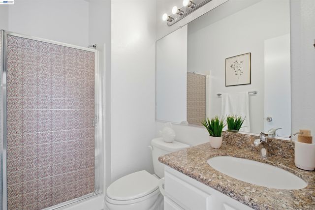 5245 Tacoma Cmn, Fremont, CA 94555