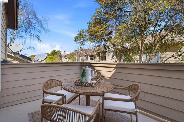 5245 Tacoma Cmn, Fremont, CA 94555