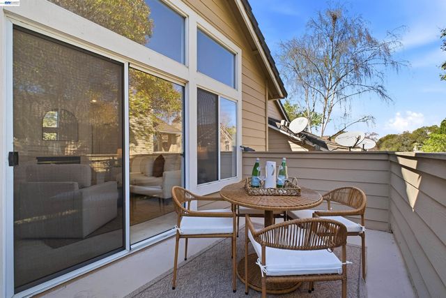 5245 Tacoma Cmn, Fremont, CA 94555