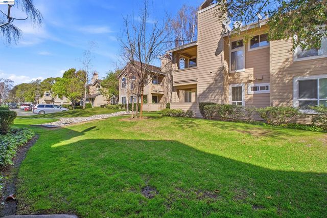 5245 Tacoma Cmn, Fremont, CA 94555