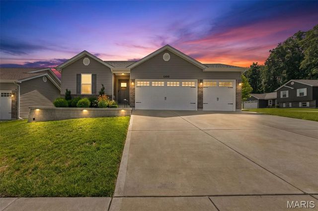 1100 Slapshot Drive, Foristell, MO 63348