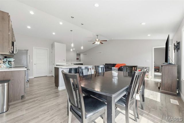 1100 Slapshot Drive, Foristell, MO 63348