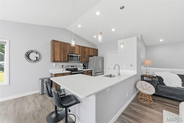 1100 Slapshot Drive, Foristell, MO 63348