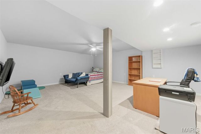1100 Slapshot Drive, Foristell, MO 63348