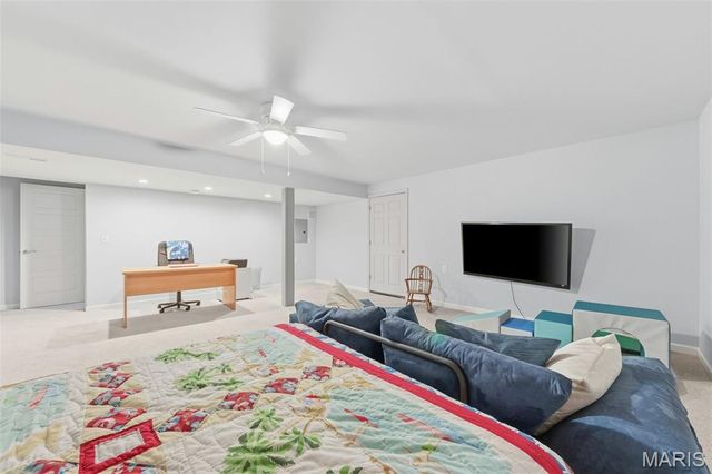 1100 Slapshot Drive, Foristell, MO 63348