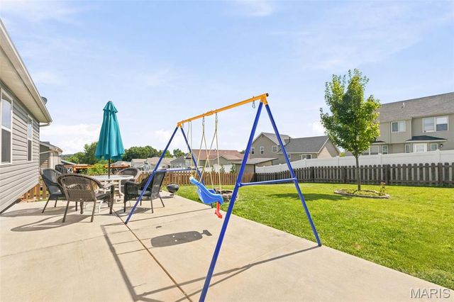 1100 Slapshot Drive, Foristell, MO 63348