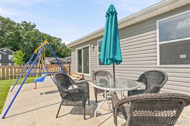 1100 Slapshot Drive, Foristell, MO 63348