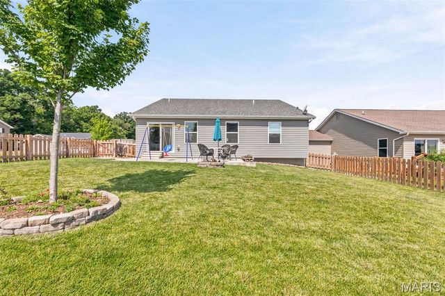 1100 Slapshot Drive, Foristell, MO 63348