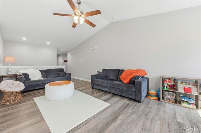 1100 Slapshot Drive, Foristell, MO 63348