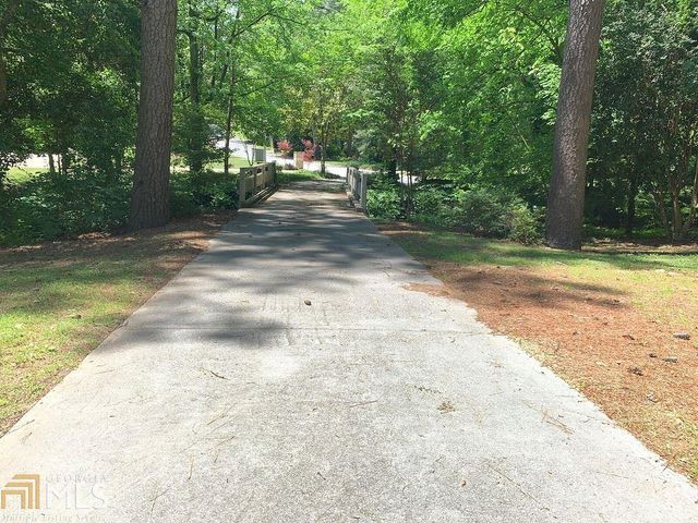 1019 Crane Road NE, Atlanta, GA 30324