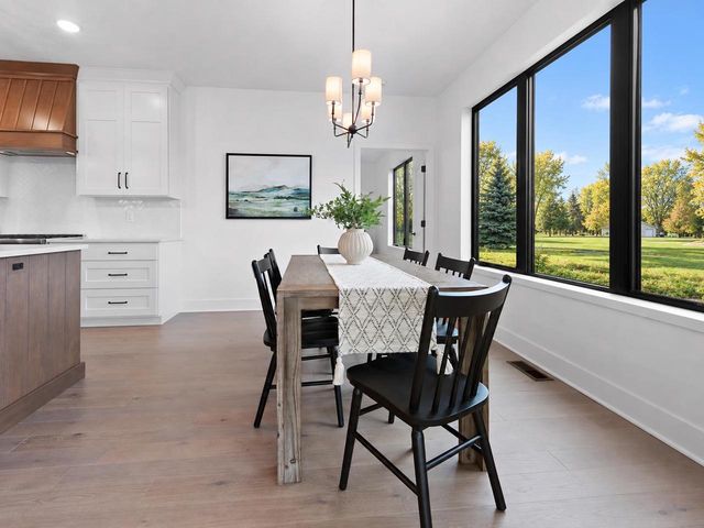 441 RIVERVIEW RIDGE PLACE, Combined Locks, WI 54113