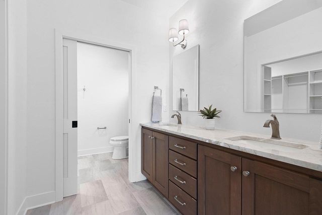 441 RIVERVIEW RIDGE PLACE, Combined Locks, WI 54113