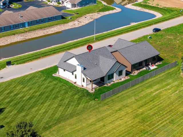 441 RIVERVIEW RIDGE PLACE, Combined Locks, WI 54113