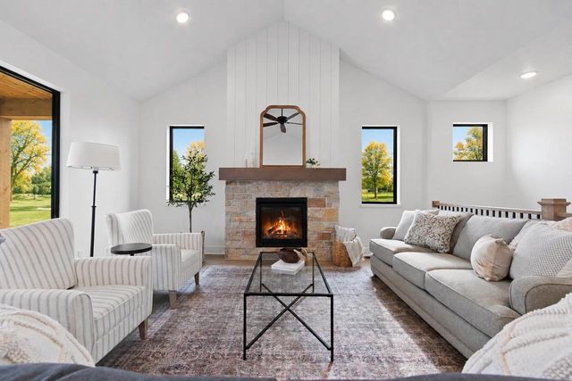 441 RIVERVIEW RIDGE PLACE, Combined Locks, WI 54113