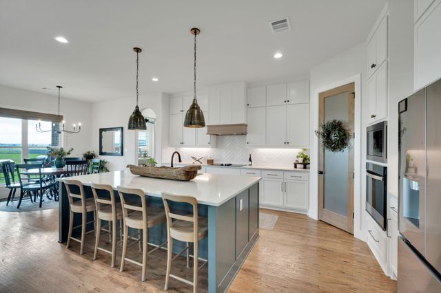 10630 Barleycorn Lane, Venus, TX 76084