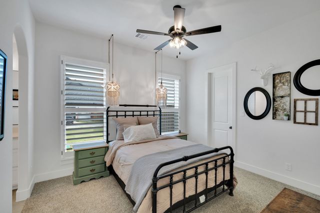10630 Barleycorn Lane, Venus, TX 76084