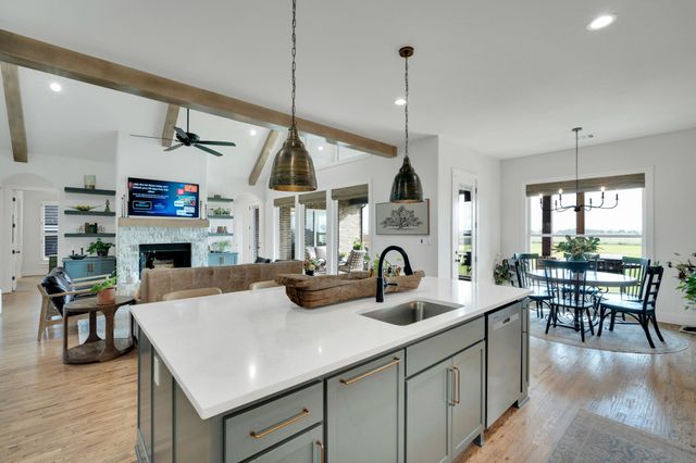 10630 Barleycorn Lane, Venus, TX 76084