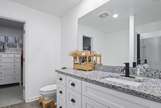 2412 Alberto Dr, Murfreesboro, TN 37127