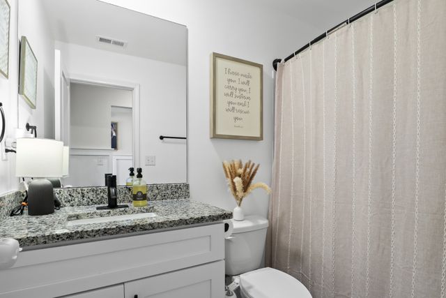 2412 Alberto Dr, Murfreesboro, TN 37127